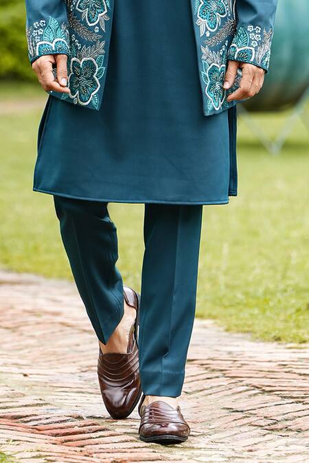 Buy Courtyard By Abhi Green Lycra Cut Work, Embroidery, Zari, Diamonds Iris Bloom Long Bundi Set Online at Aza Fashions Buy_Courtyard By Abhi_Green Lycra Cut Work, Embroidery, Zari, Diamonds Iris Bloom Long Bundi Set _Online_at_Aza_Fashions