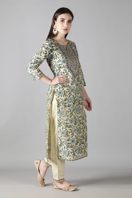 Shop_Sheeshakari_White Silk Embroidery, Mirrors Split V-neck And Gota Patti Kurta Pant Set _Online_at_Aza_Fashions