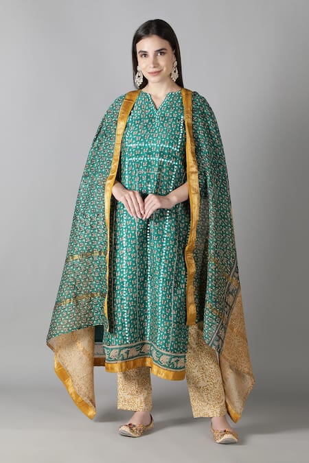 Sheeshakari Mirror & Tikki Embroidered Kurta Pant Set 