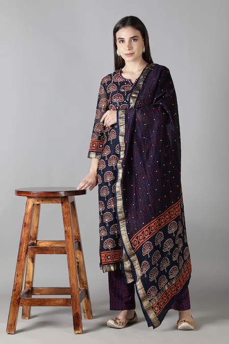 Sheeshakari Blue Silk Embroidered Mirror Notched And Resham Kurta Pant Set 