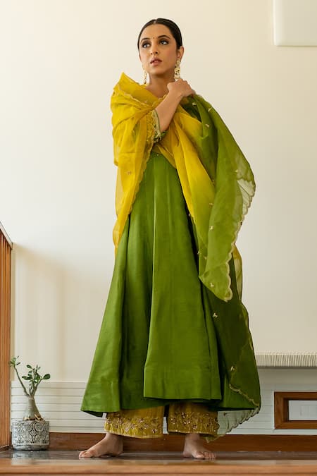 World of Sugandh Spring Meadow Bullian Bloom Embroidered Angarkha Anarkali Set 