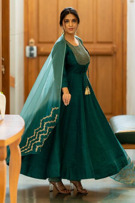 Shop World of Sugandh Blue Silk Sequins, Embroidery Round Neck Bliss Bloom Jaal Yoke Anarkali Set at Aza Fashions Shop_World of Sugandh_Blue Silk Sequins, Embroidery Round Neck Bliss Bloom Jaal Yoke Anarkali Set_at_Aza_Fashions