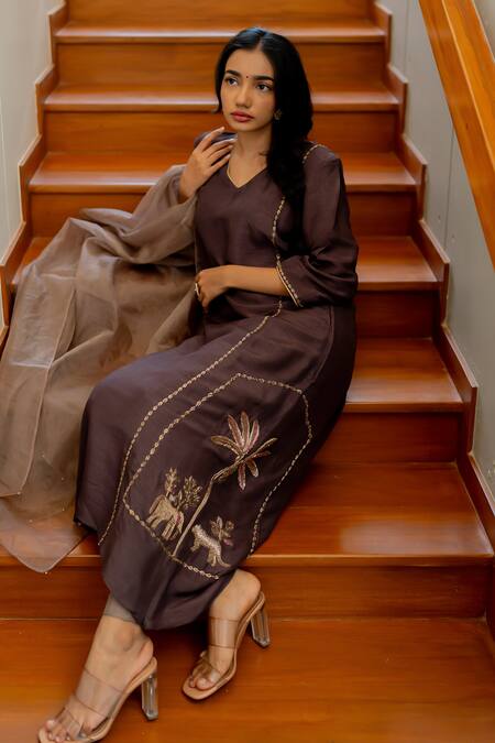 World of Sugandh_Brown Silk Diamonds, Embroidery V-neck Sharjah Kurta Pant Set_Online_at_Aza_Fashions