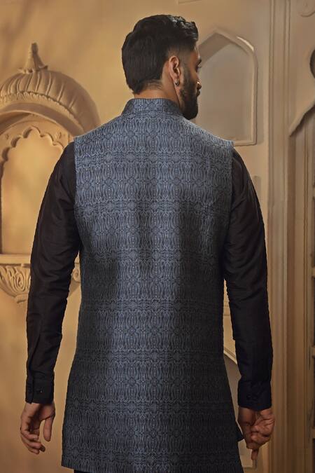 Vanshik Woven Jamevar Bundi Kurta Set 