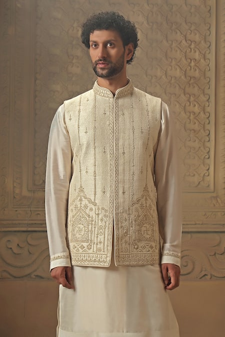 Shop_Vanshik_White And Blend Embroidery Traditional Motif Swastik Bundi Set _Online_at_Aza_Fashions