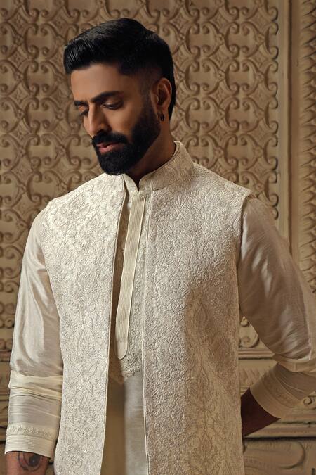 Vanshik_White Raw Silk Embroidery Floral Jaal Bundi Kurta Set _Online_at_Aza_Fashions