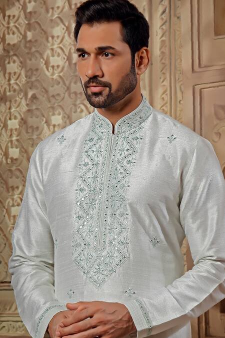 Vanshik Green Silk, Viscose Mirrors, Embroidery Resham Kurta With Pant Online at Aza Fashions Vanshik_Green Silk, Viscose Mirrors, Embroidery Resham Kurta With Pant _Online_at_Aza_Fashions