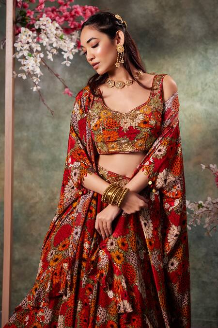 Buy_Mehak Murpana_Orange Crepe Metallic Thread Sweetheart Neck Phool Print Cape And Lehenga Set _Online_at_Aza_Fashions