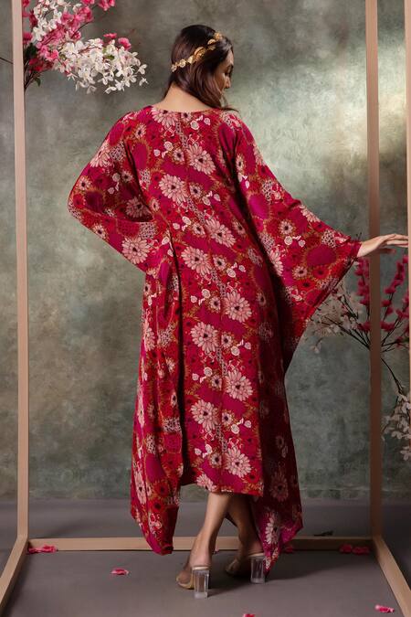 Shop_Mehak Murpana_Pink Crepe Zari, Sequins V-neck Bouquet Print Kaftan _at_Aza_Fashions