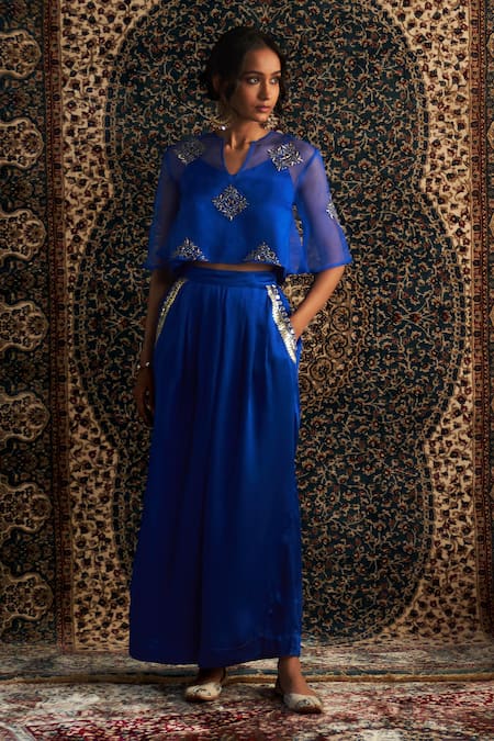Buy_Charkhee_Blue Organza, Modal Mirrors, Sequins, Diamond Butti Embroidered Top And Pant Set 