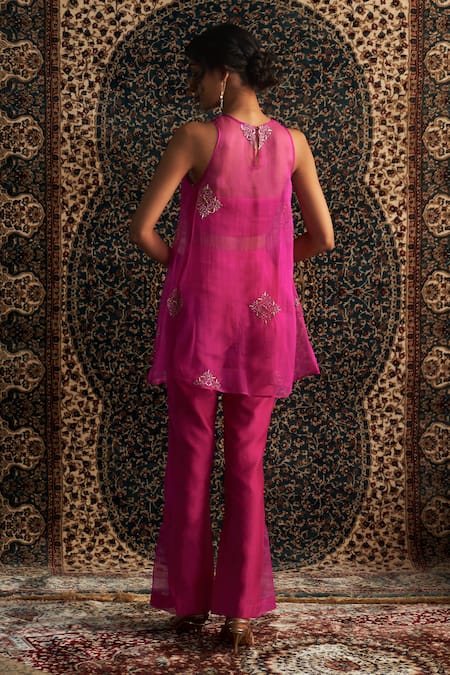 Charkhee Sheer Diamond Embroidered Kurta Pant Set 