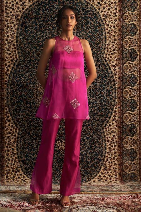 Charkhee Pink Modal, Satin, Organza, Chanderi Diamonds, Embroidery Sheer Kurta Pant Set Online at Aza Fashions Charkhee_Pink Modal, Satin, Organza, Chanderi Diamonds, Embroidery Sheer Kurta Pant Set _Online_at_Aza_Fashions