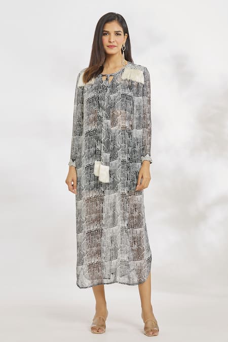 Buy_Paksh_Black Georgette Beads, Embroidery Turtle Neck Printed And Midi Dress _Online_at_Aza_Fashions