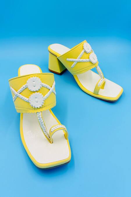 Shiveen Shiveen Yellow Braided Woven Strap Kolhapuri Heels Online at Aza Fashions Shiveen Shiveen_Yellow Braided Woven Strap Kolhapuri Heels _Online_at_Aza_Fashions