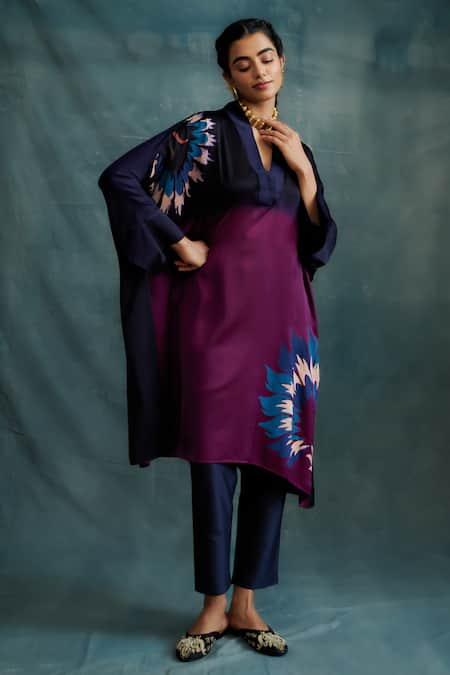 Krishna Mehta Blue Printed Floral V Neck Shaded Kaftan 