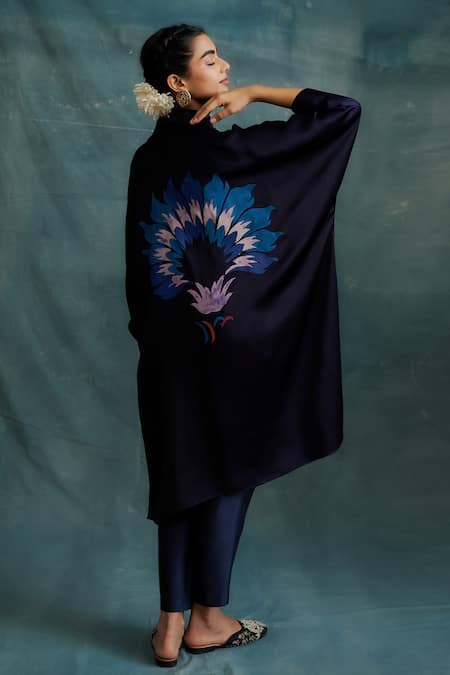 Krishna Mehta Shaded Floral Print Kaftan 