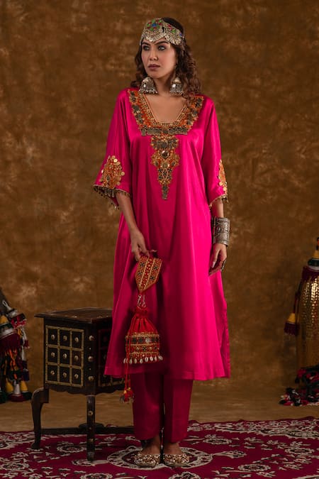 Ekavira Tribal Embroidered Potli 