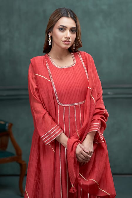 Shop_Hirika & Dhruti_Red Chanderi Embroidery, Gota Patti Round Neck Lace Hand A-line Kurta Set _Online_at_Aza_Fashions