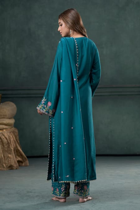 Shop Hirika & Dhruti Green Mohair, Organza Embroidery, Pearls V-neck Floral Hand Kurta Pant Set at Aza Fashions Shop_Hirika & Dhruti_Green Mohair, Organza Embroidery, Pearls V-neck Floral Hand Kurta Pant Set _at_Aza_Fashions