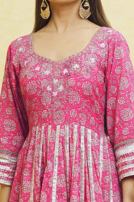 Buy Samyukta Singhania Pink Cotton, Organza Gota Patti Sweetheart Neck Embroidered Anarkali Pant Set Online at Aza Fashions Buy_Samyukta Singhania_Pink Cotton, Organza Gota Patti Sweetheart Neck Embroidered Anarkali Pant Set _Online_at_Aza_Fashions