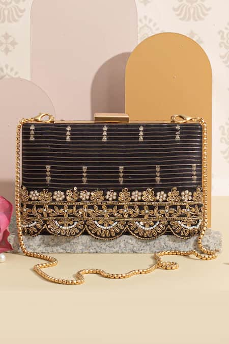 AMYRA Tari Embroidered Box Clutch 