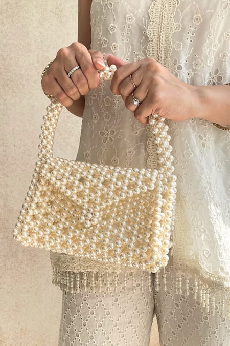 AMYRA Amelia Triangle Pearl Bag 