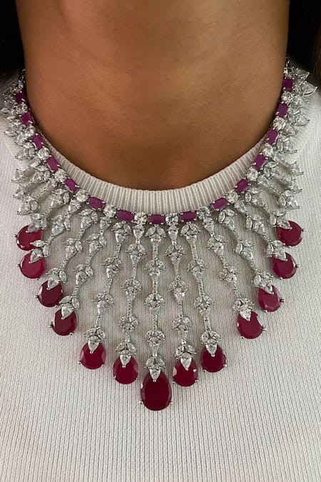 PRERTO Red Diamonds, Stones, Smocking Ruby Embellished Dimonte Tulip Drops Necklace Set