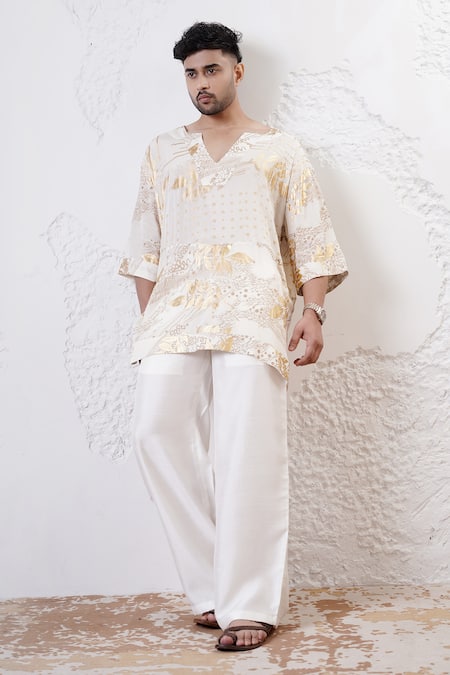 Shwetanga Ivory Crepe Foil Printed Kaftan Kurta And Pant Set 