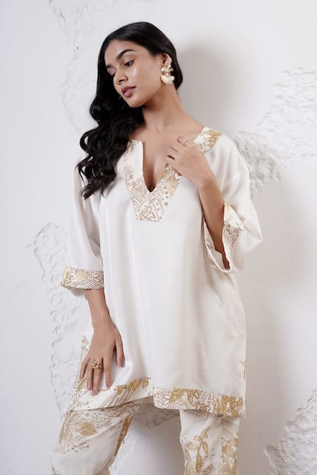 Shwetanga_Ivory Crepe, Viscose, Linen Foil Printing Split V-neck Kaftan Kurta And Pant Set _at_Aza_Fashions