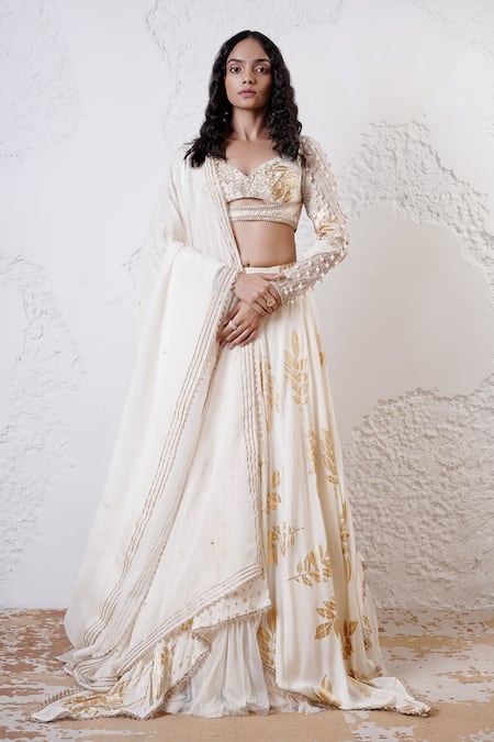 Buy_Shwetanga_Ivory Organza, Crepe Pearls Sweetheart Neck Foil Print Scarf Lehenga Set _Online_at_Aza_Fashions