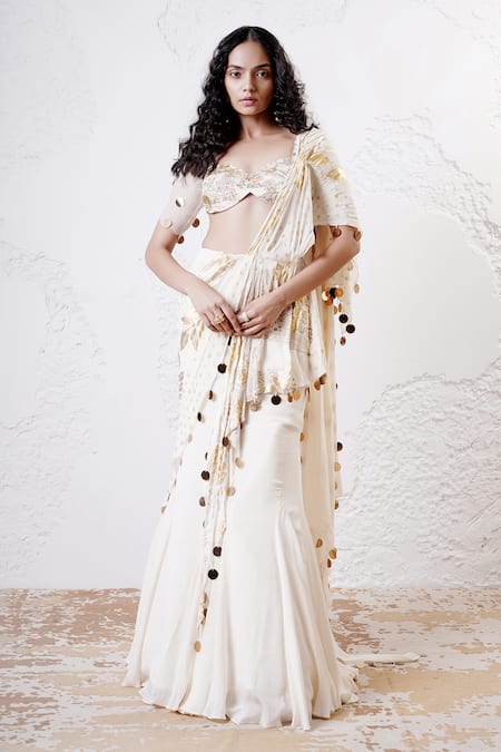Buy_Shwetanga_Ivory Organza, Crepe Sequins Sweetheart Foil Print Pre-draped Saree With Blouse _Online_at_Aza_Fashions