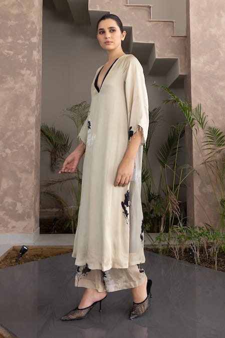 Buy Studio Surbhi Beige Organza, Georgette Embroidery V-neck Floral Print Straight Kurta With Pant Online at Aza Fashions Buy_Studio Surbhi_Beige Organza, Georgette Embroidery V-neck Floral Print Straight Kurta With Pant _Online_at_Aza_Fashions