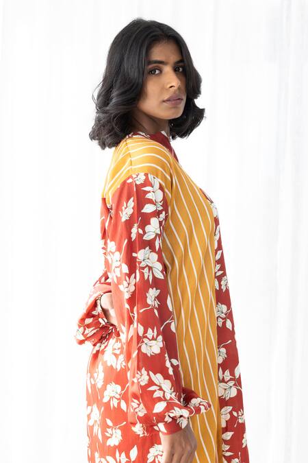 Shop_Studio Surbhi_Red Cotton, Silk Embroidery Split V-neck Floral Stripe Print Kurta With Pant _Online_at_Aza_Fashions