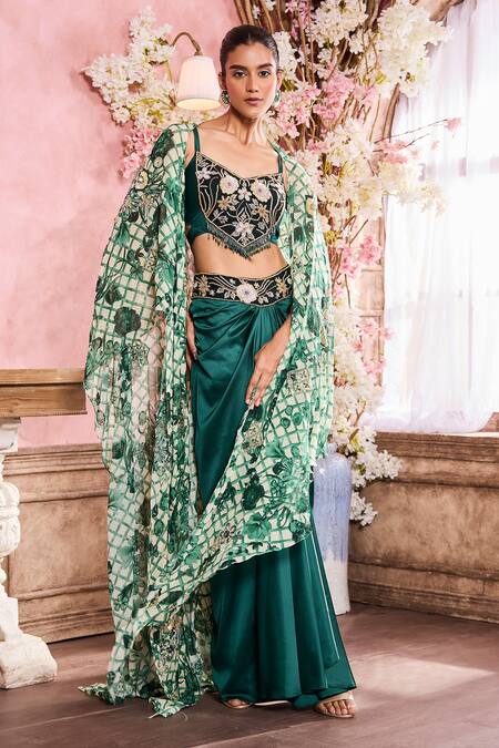 Buy_Krisha Sunny Ramani_Green Crepe, Georgette Sequins, Geometric Hand Embroidered Skirt Set With Cape _Online_at_Aza_Fashions