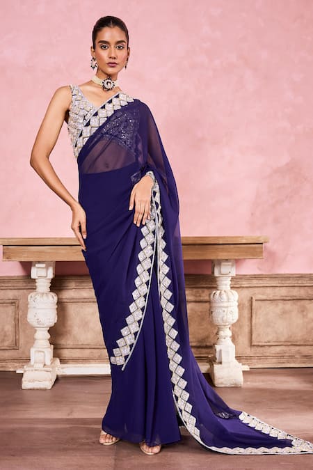 Krisha sunny Ramani Sequin Embroidered Pre-Draped Saree With Blouse 