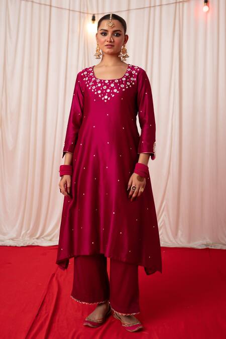 Buy_Chrkha_Maroon Cotton Satin Print Mirror Paisley Embroidered A-line Kurta And Pant Set _Online_at_Aza_Fashions
