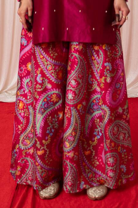 Chrkha Maroon Chanderi Silk Print Mirror V-neck Paisley Kurta And Sharara Set Online at Aza Fashions Chrkha_Maroon Chanderi Silk Print Mirror V-neck Paisley Kurta And Sharara Set _Online_at_Aza_Fashions