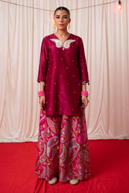 Buy Chrkha Maroon Chanderi Silk Print Mirror V-neck Paisley Kurta And Sharara Set Online at Aza Fashions Buy_Chrkha_Maroon Chanderi Silk Print Mirror V-neck Paisley Kurta And Sharara Set _Online_at_Aza_Fashions
