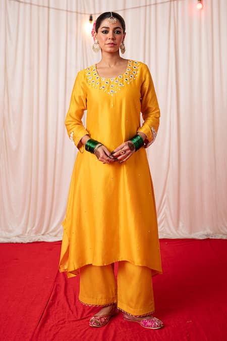 Buy Chrkha Yellow Cotton Satin Print Paisley Motif Embroidered A-line Kurta And Pant Set Online at Aza Fashions Buy_Chrkha_Yellow Cotton Satin Print Paisley Motif Embroidered A-line Kurta And Pant Set _Online_at_Aza_Fashions