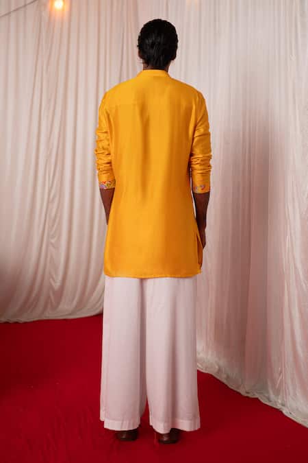 Chrkha Floral Paisley Bundi Kurta Set 