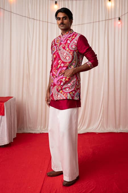 Shop_Chrkha_Maroon Chanderi Silk Printed Floral Paisley Bundi Kurta Set _Online_at_Aza_Fashions