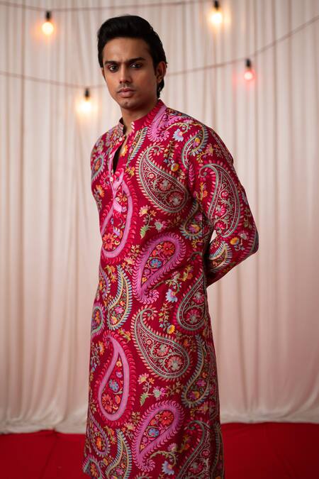 Chrkha Maroon Chanderi Silk Printed Floral Paisley Kurta With Pant at Aza Fashions Chrkha_Maroon Chanderi Silk Printed Floral Paisley Kurta With Pant _at_Aza_Fashions