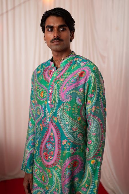 Shop_Chrkha_Green Chanderi Silk Printed Paisley Jaal Kurta With Pant _Online_at_Aza_Fashions