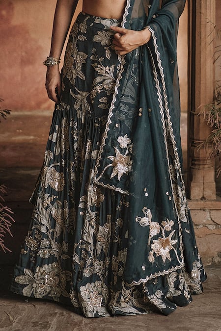 Buy_Paulmi And Harsh_Black Chiffon, Crepe Embroidery, Sequins Scoop Neck Hand Fish Cut Lehenga Set _Online_at_Aza_Fashions