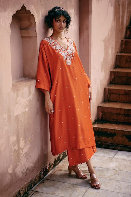 Buy_Paulmi And Harsh_Orange Modal, Satin, Organza Embroidery Plunge Neck Zardozi Kaftan Kurta Set _Online_at_Aza_Fashions