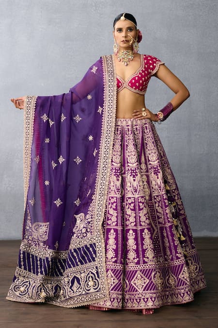 Buy Torani Purple Organza, Net, Chandramalli Ka Manmayi Embroidered Bridal Lehenga Set Buy_Torani_Purple Organza, Net, Chandramalli Ka Manmayi Embroidered Bridal Lehenga Set