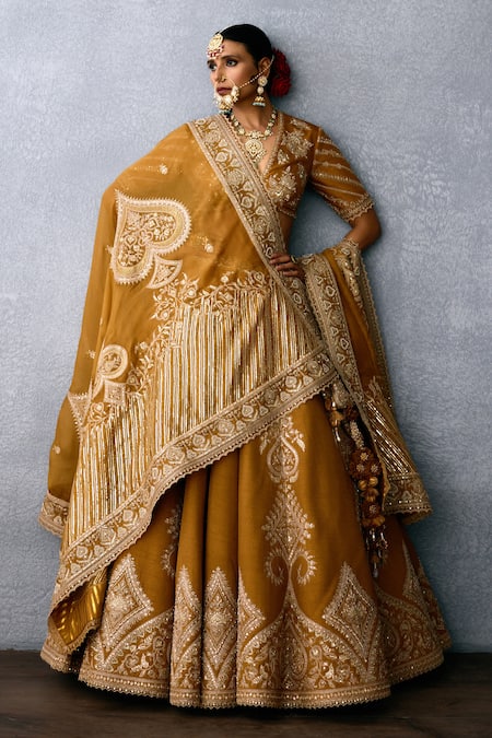 Torani Yellow Organza, Jersey Sequins, Mehre Sultana Embroidered Bridal Lehenga Set at Aza Fashions Torani_Yellow Organza, Jersey Sequins, Mehre Sultana Embroidered Bridal Lehenga Set _at_Aza_Fashions