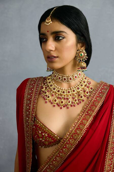 Buy Torani Red Georgette, Silk Sequins Shamse Lasika Embroidered Border Saree Online at Aza Fashions Buy_Torani_Red Georgette, Silk Sequins Shamse Lasika Embroidered Border Saree _Online_at_Aza_Fashions