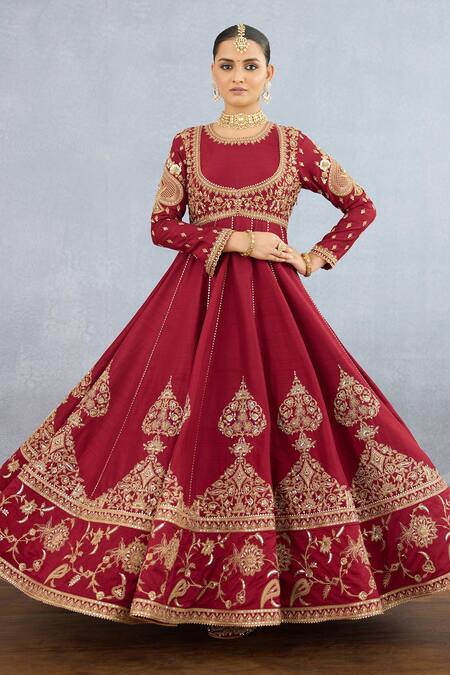 Shop Torani Red Jersey, Chiffon Sequins, Gota Shamse Rano Botanic Embroidered Anarkali Set Online at Aza Fashions Shop_Torani_Red Jersey, Chiffon Sequins, Gota Shamse Rano Botanic Embroidered Anarkali Set _Online_at_Aza_Fashions