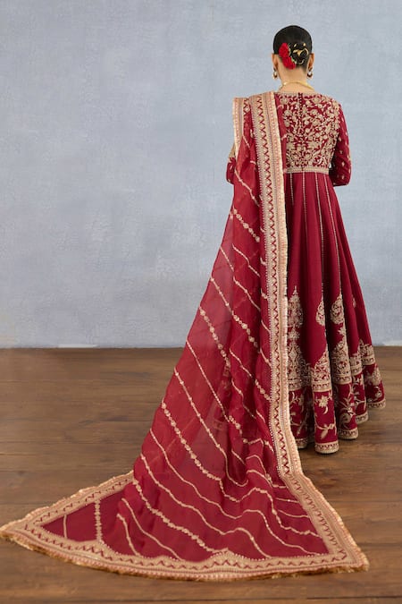 Shop Torani Red Jersey, Chiffon Sequins, Gota Shamse Rano Botanic Embroidered Anarkali Set at Aza Fashions Shop_Torani_Red Jersey, Chiffon Sequins, Gota Shamse Rano Botanic Embroidered Anarkali Set _at_Aza_Fashions